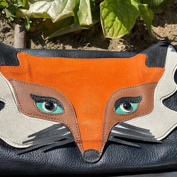 Kate spade fox clutch purse (price is firm) - Picture 2 of 8